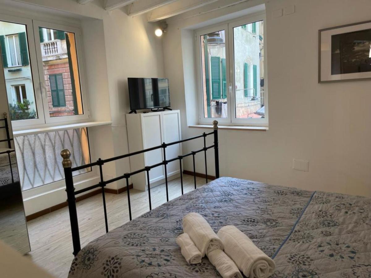 Travi E Grigio Studio Maddalena - Genovainrelax Appartamento Genova